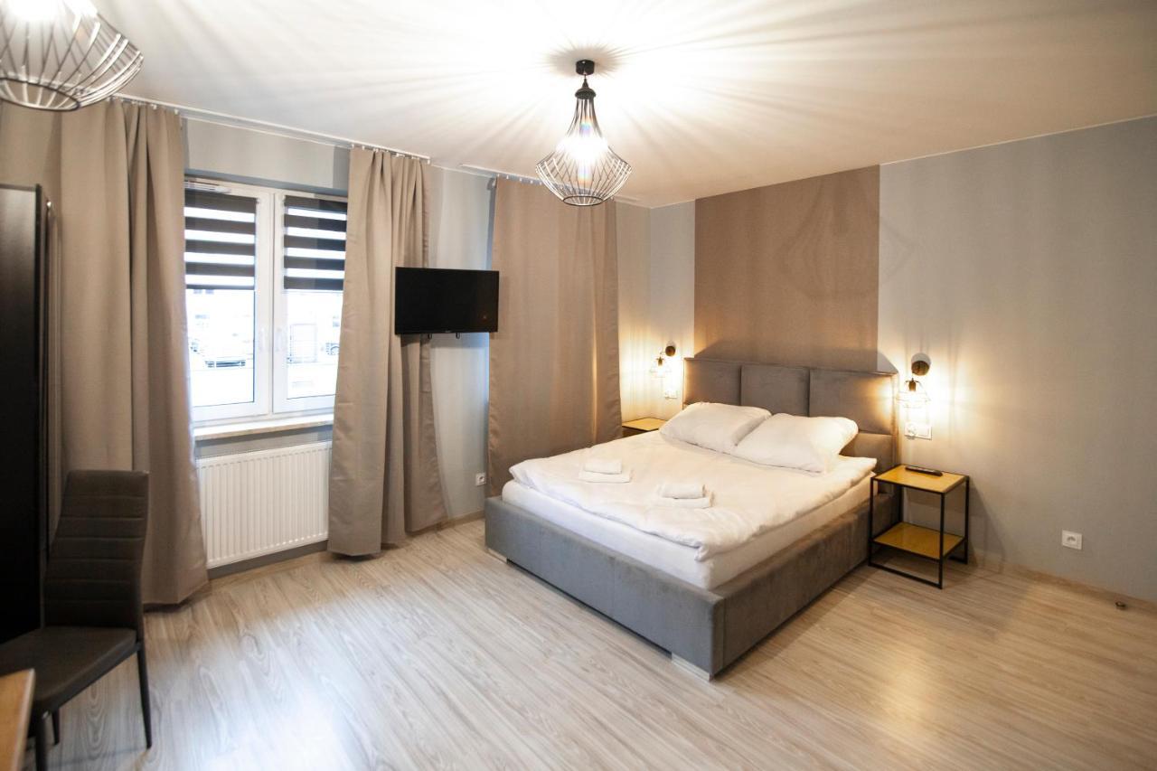 - Botaniczna 9a/21 Apartament