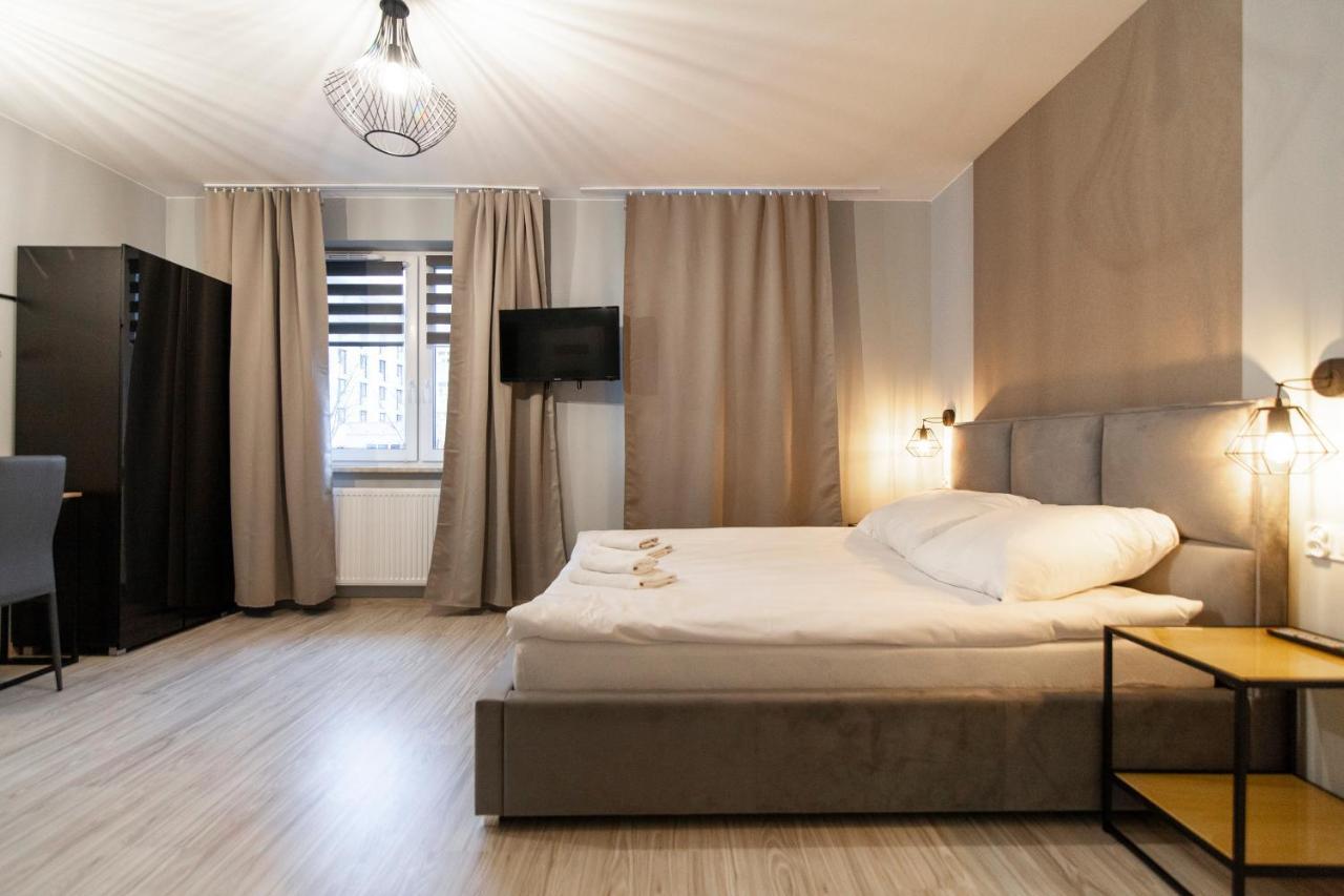 - Botaniczna 9a/21 Apartment